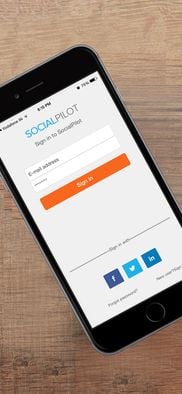 SocialPilot screenshot 1