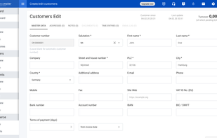 Customer detail overview