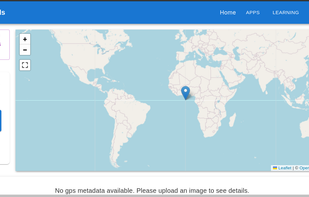 A screeshot of the main page of BasicUtils Pic2Map tool.