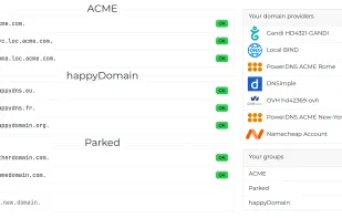 happyDomain’s home page: domains are listed by group, with their status. Filters are on the right.
