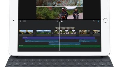 A powerful performance in every movie.
iMovie delivers a tour de force on iPad Pro. Work with multiple 4K video clips. Create effects like picture-in-picture or split screen in real time. And use keyboard shortcuts to speed up your editing performance.