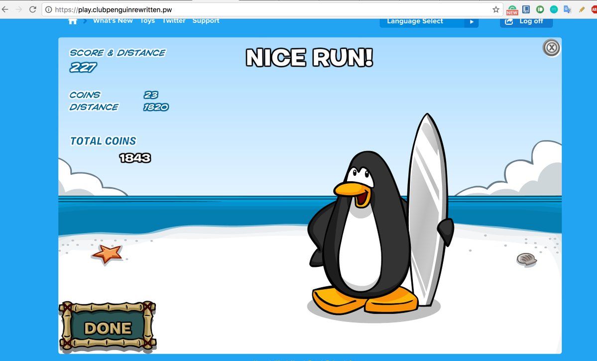 Club Penguin, Software