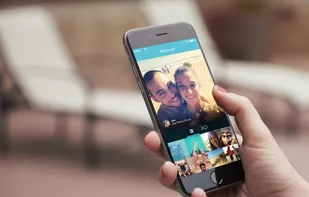 Share a simple and genuine moment with your friends in a split second