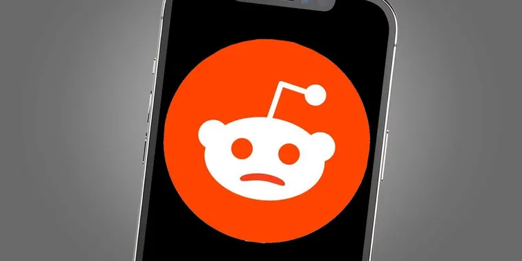 Reddit threatens to remove mod teams as Apollo-related blackout continues image
