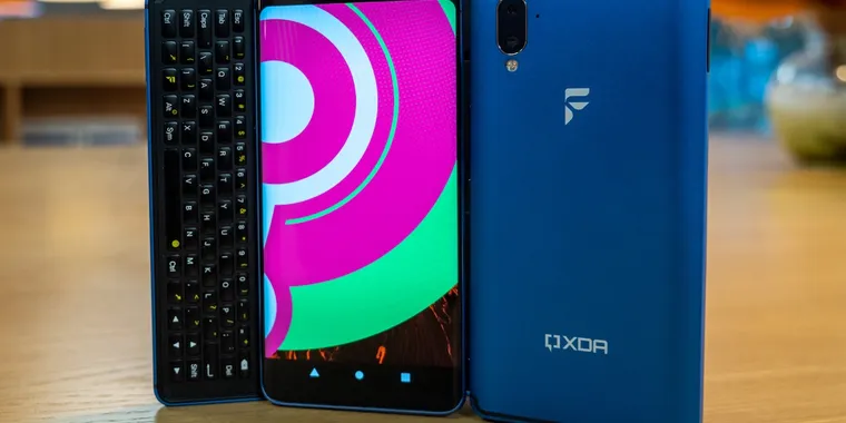 XDA announced a smartphone that runs LineageOS and supports Ubuntu Touch image