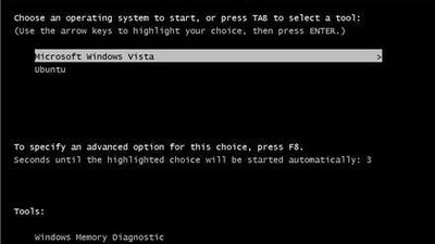 The boot screen which lets you choose between Windows and Ubuntu.
