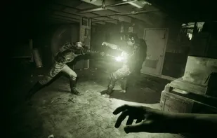 Outlast screenshot 2