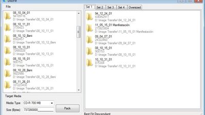 The left panel shows the list of files and folders to span; The right panel has a tab for each disc. 