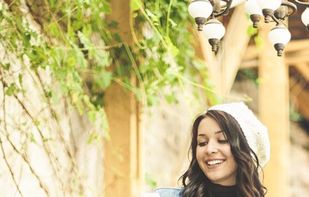 Post a delivery pickup request form anywhere. Home, work, retail store, anywhere.