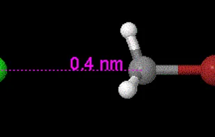 An SN2 reaction animation with the distance measured between the chlorine and carbon atoms 