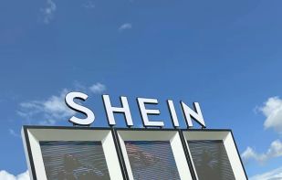 Social Walls Trusted by SHE IN